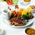 Steak with Mushrooms